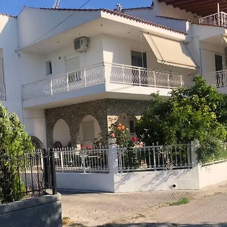 Pefki Villas