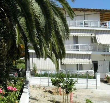 Pefki Villas